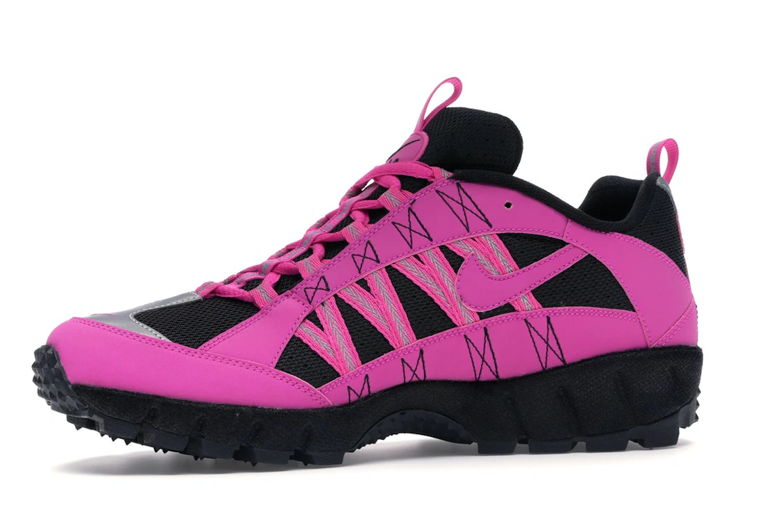 Vue 17 de Nike Air Humara 17 Supreme Fire Pink