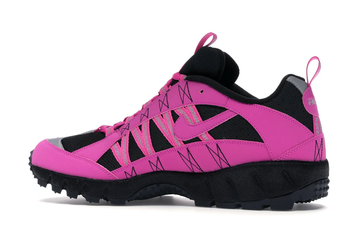Vue 21 de Nike Air Humara 17 Supreme Fire Pink