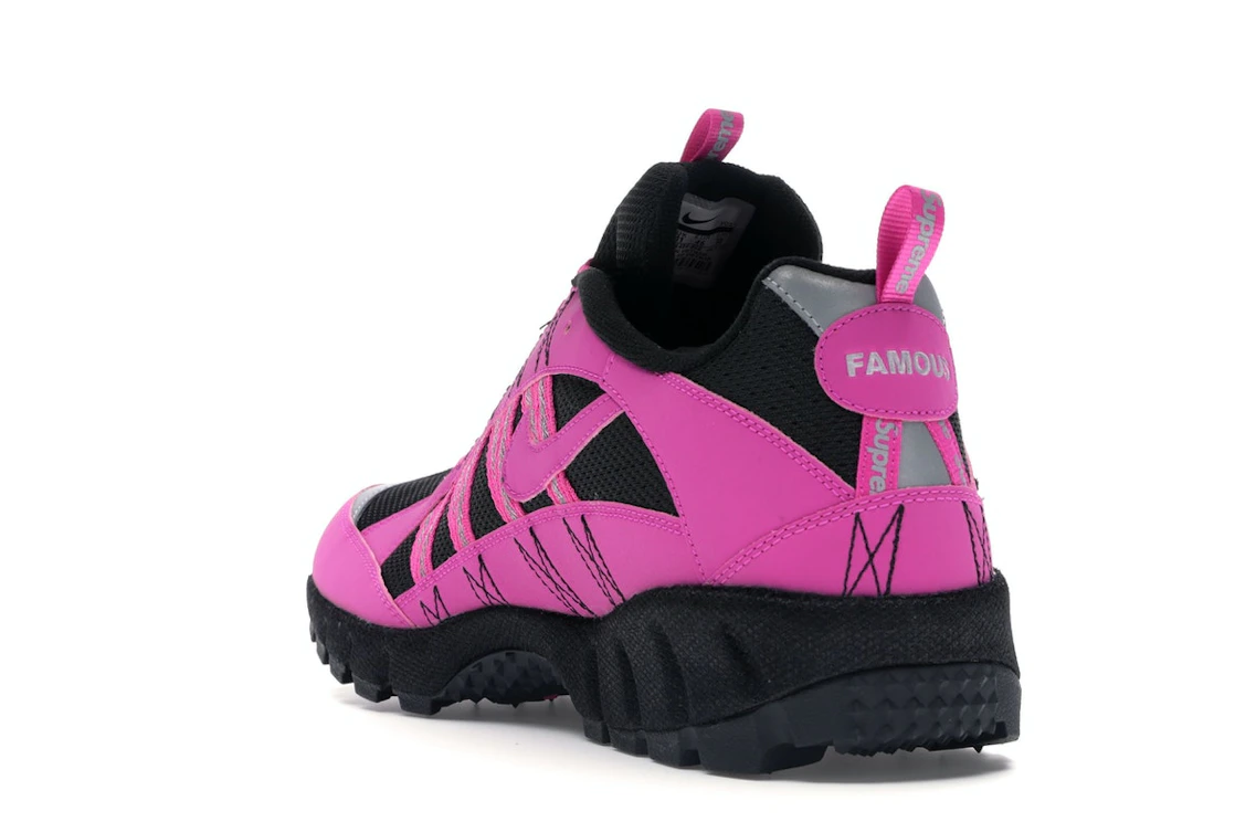 Vue 25 de Nike Air Humara 17 Supreme Fire Pink