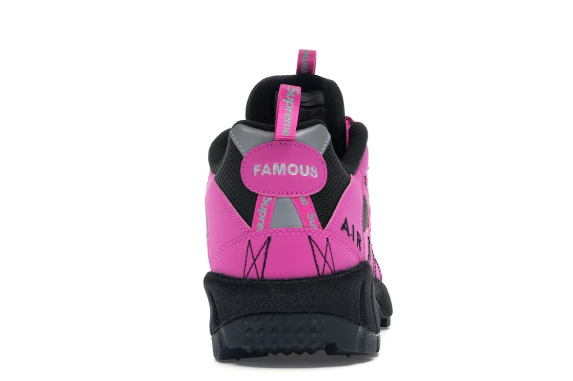 Vue 28 de Nike Air Humara 17 Supreme Fire Pink