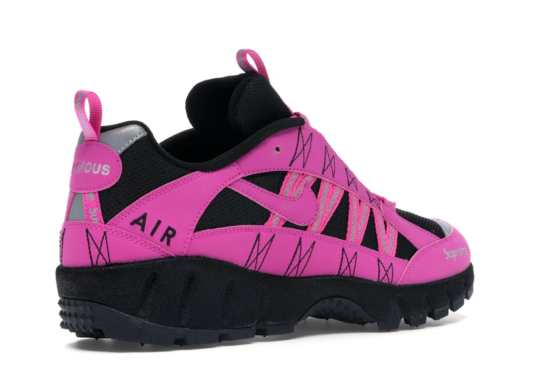 Vue 33 de Nike Air Humara 17 Supreme Fire Pink