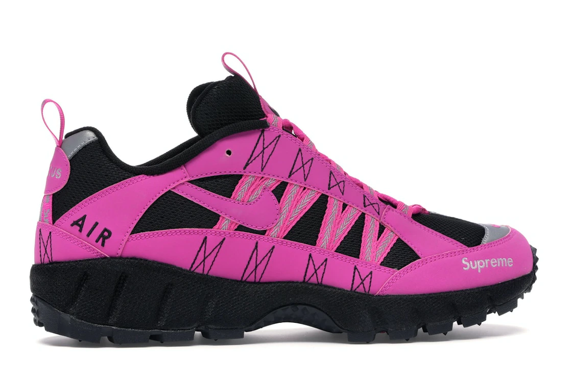 Vue 36 de Nike Air Humara 17 Supreme Fire Pink