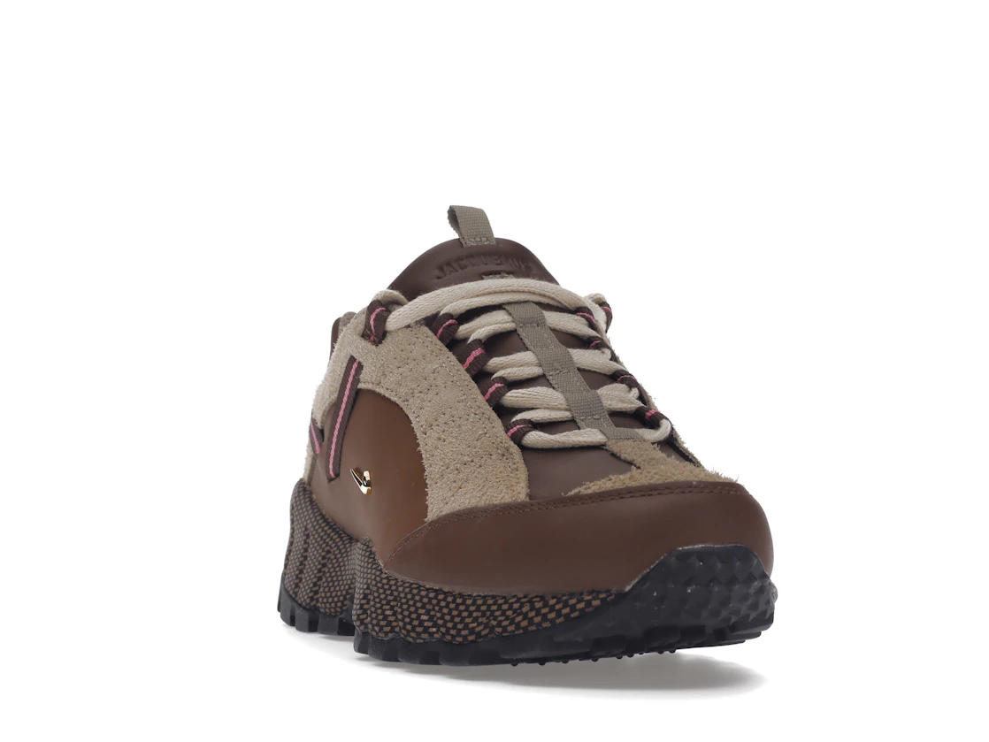 Vue 8 de Nike Air Humara LX Jacquemus Ale Brown Gold 