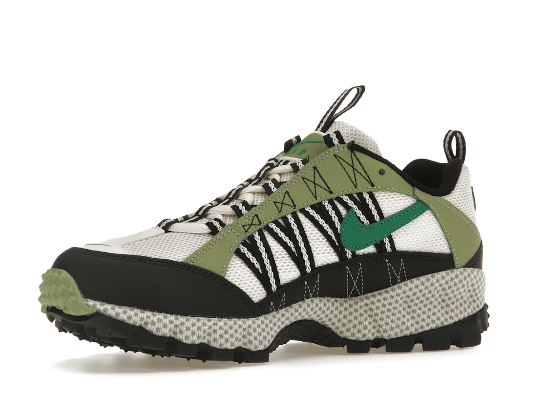 Vue 16 de Nike Air Humara Oil Green Malachite