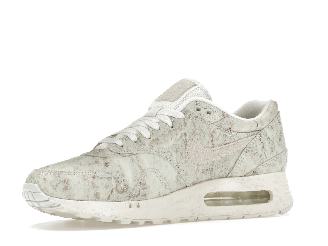 Vue 16 de Nike Air Max 1 '86 OG Museum Masterpiece