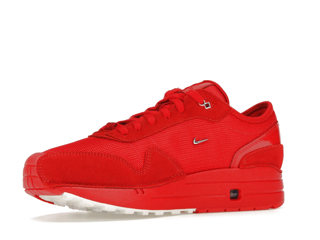 Vue 16 de Nike Air Max 1 '86 Jacquemus Mystic Red 