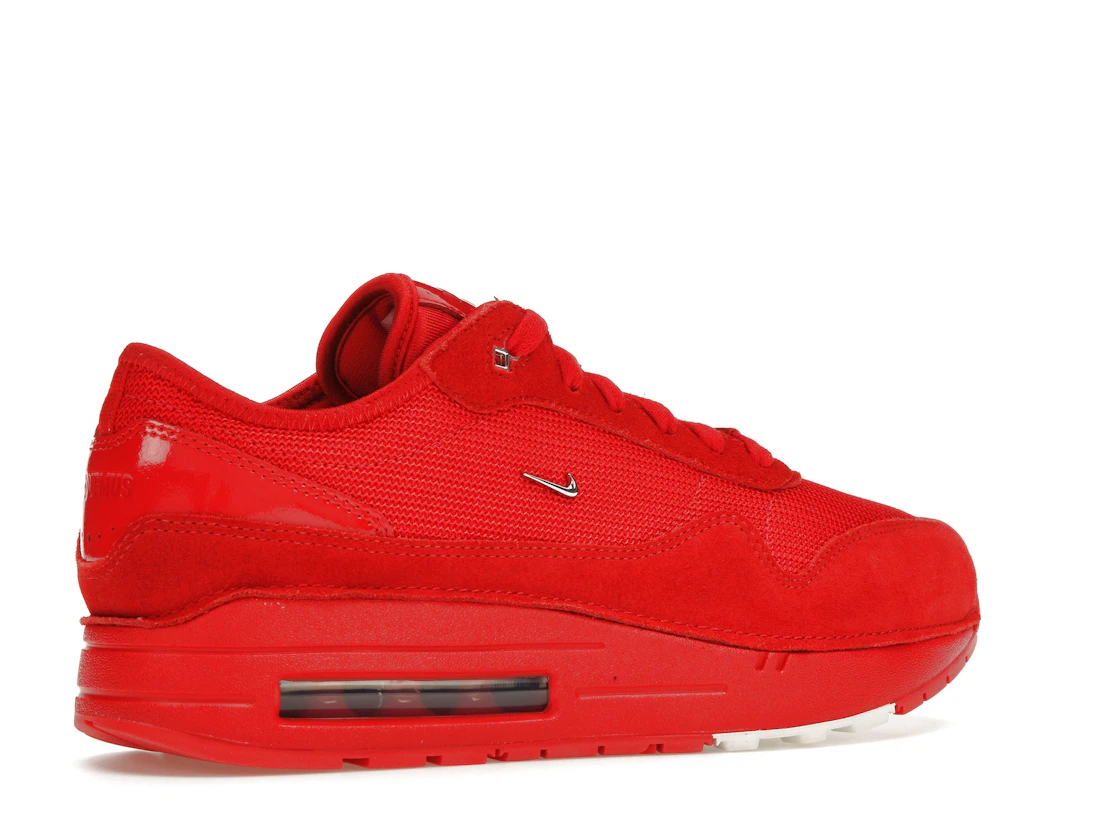Vue 34 de Nike Air Max 1 '86 Jacquemus Mystic Red 
