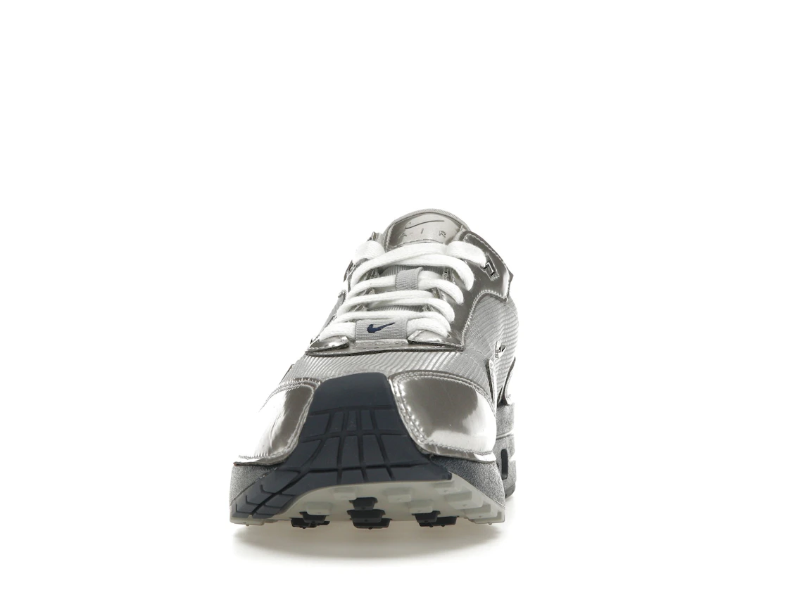 Vue 11 de Nike Air Max 1 '86 Jacquemus Silver 