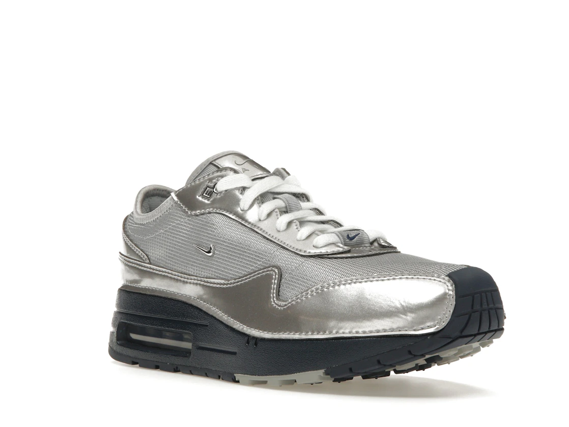 Vue 6 de Nike Air Max 1 '86 Jacquemus Silver 