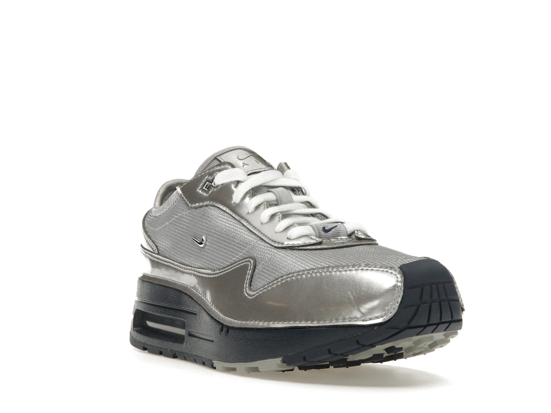 Vue 7 de Nike Air Max 1 '86 Jacquemus Silver 