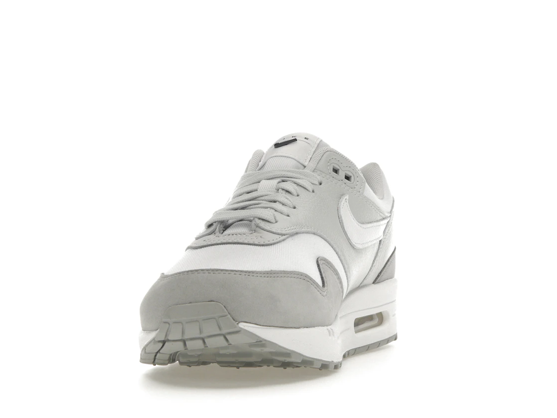Vue 12 de Nike Air Max 1 '87 LX Light Smoke Grey 