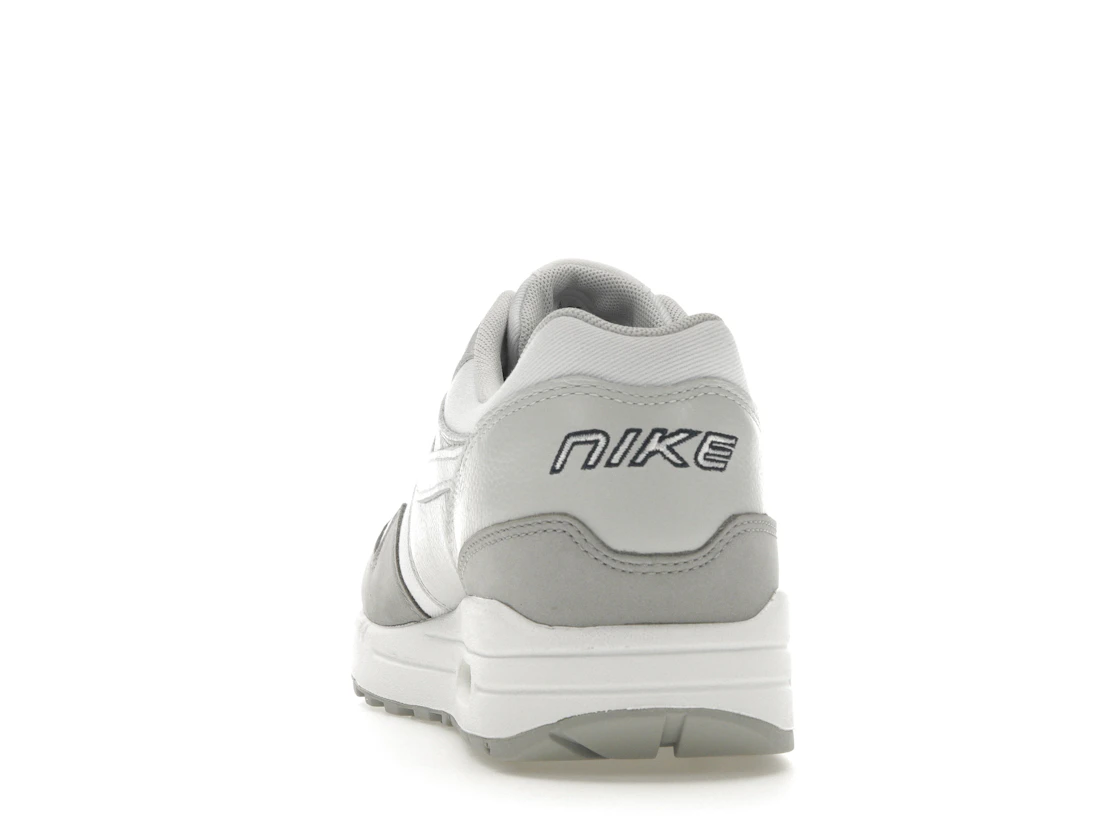Vue 27 de Nike Air Max 1 '87 LX Light Smoke Grey 