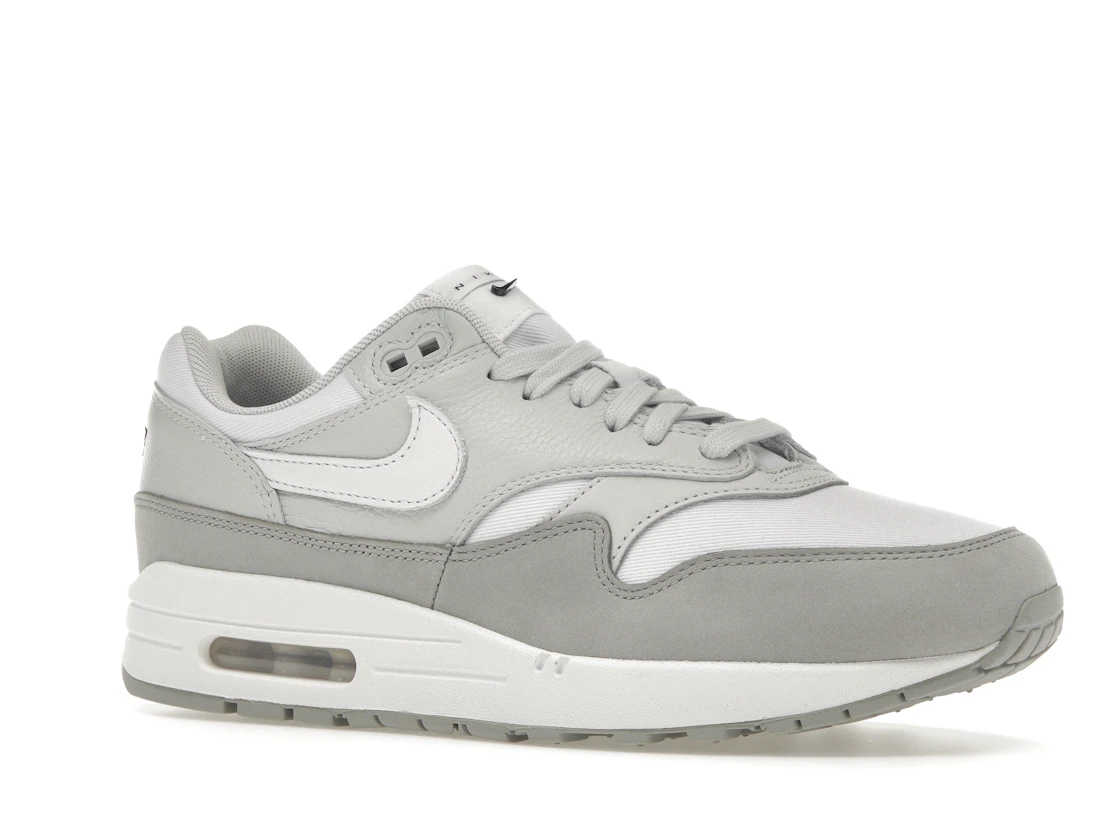 Vue 4 de Nike Air Max 1 '87 LX Light Smoke Grey 