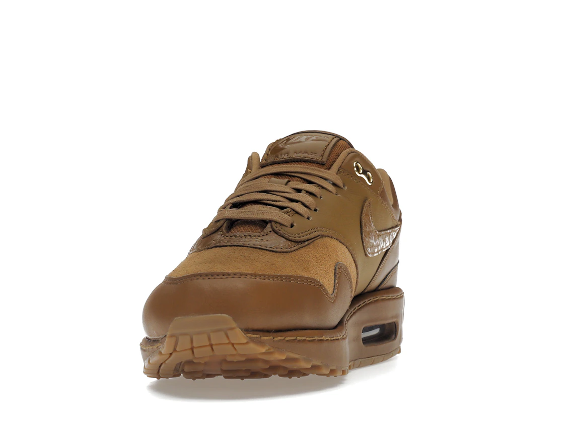 Vue 12 de Nike Air Max 1 '87 Luxe Ale Brown 