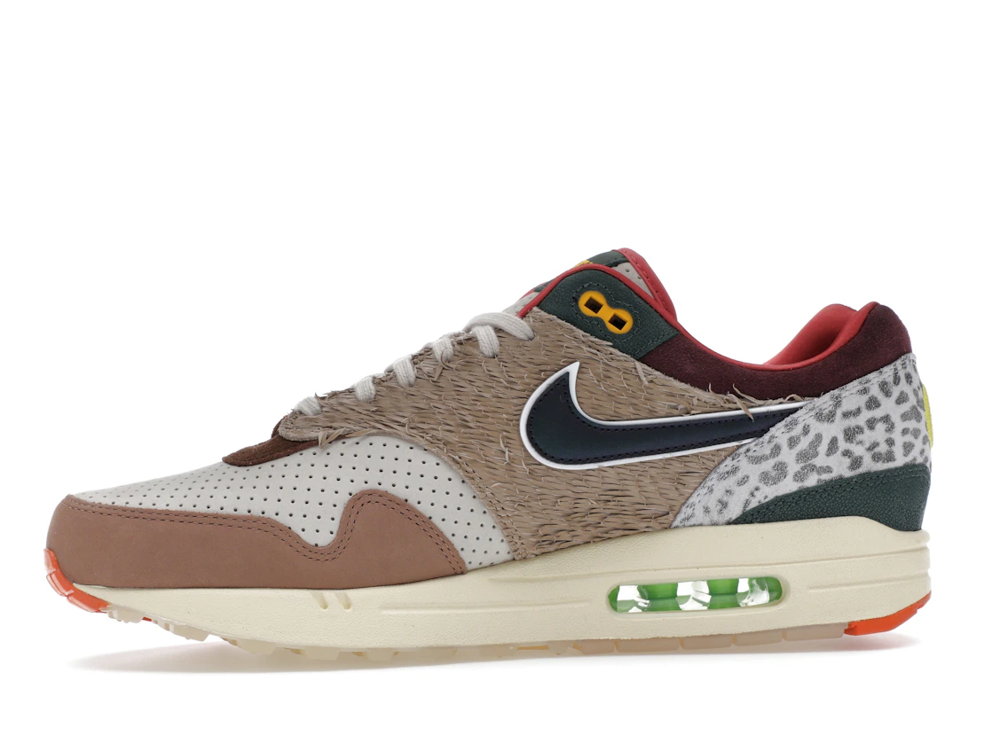 Vue 18 de Nike Air Max 1 '87 Luxe University of Oregon PE (2024) (Numbered)