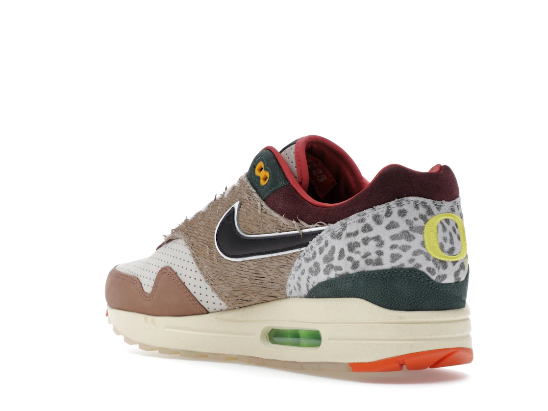 Vue 24 de Nike Air Max 1 '87 Luxe University of Oregon PE (2024) (Numbered)