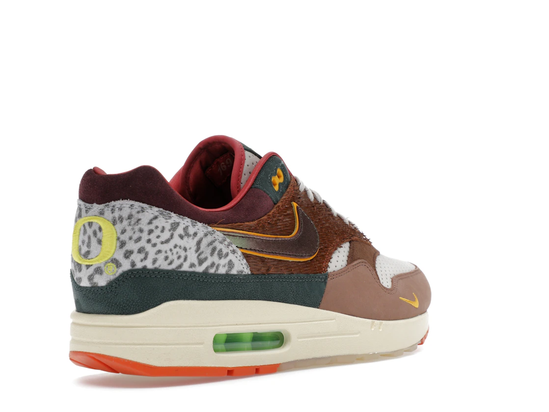 Vue 32 de Nike Air Max 1 '87 Luxe University of Oregon PE (2024) (Numbered)