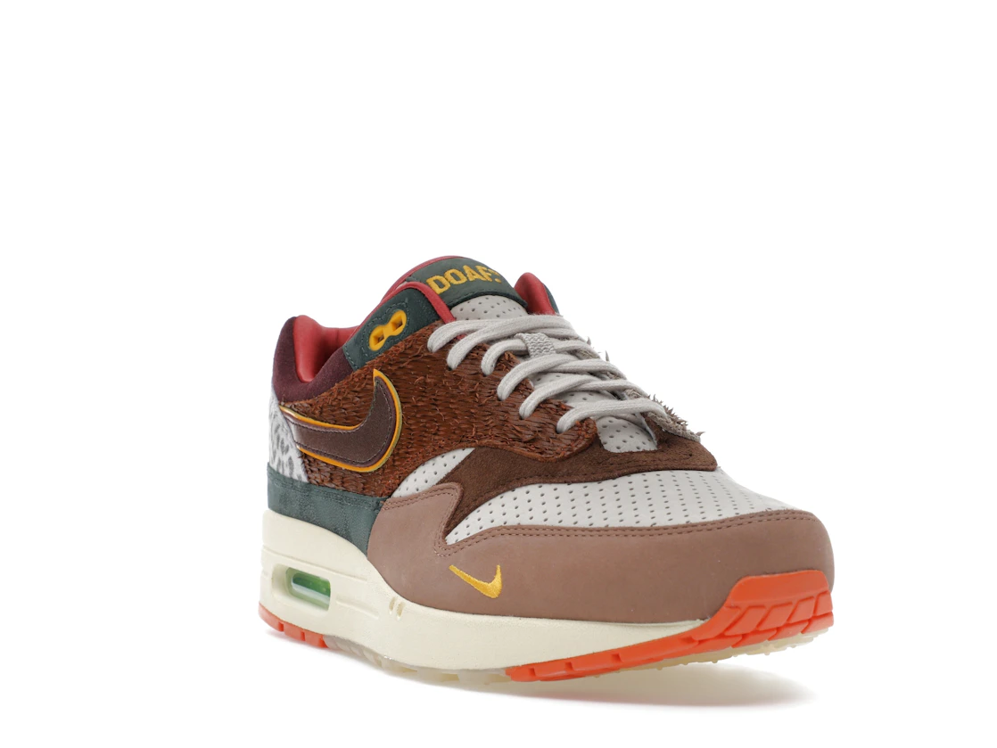 Vue 7 de Nike Air Max 1 '87 Luxe University of Oregon PE (2024) (Numbered)