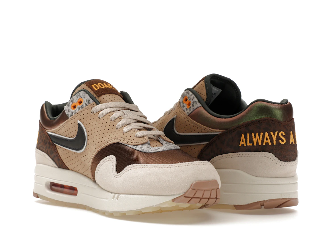 Vue 24 de Nike Air Max 1 '87 Premium University of Oregon PE (2024)