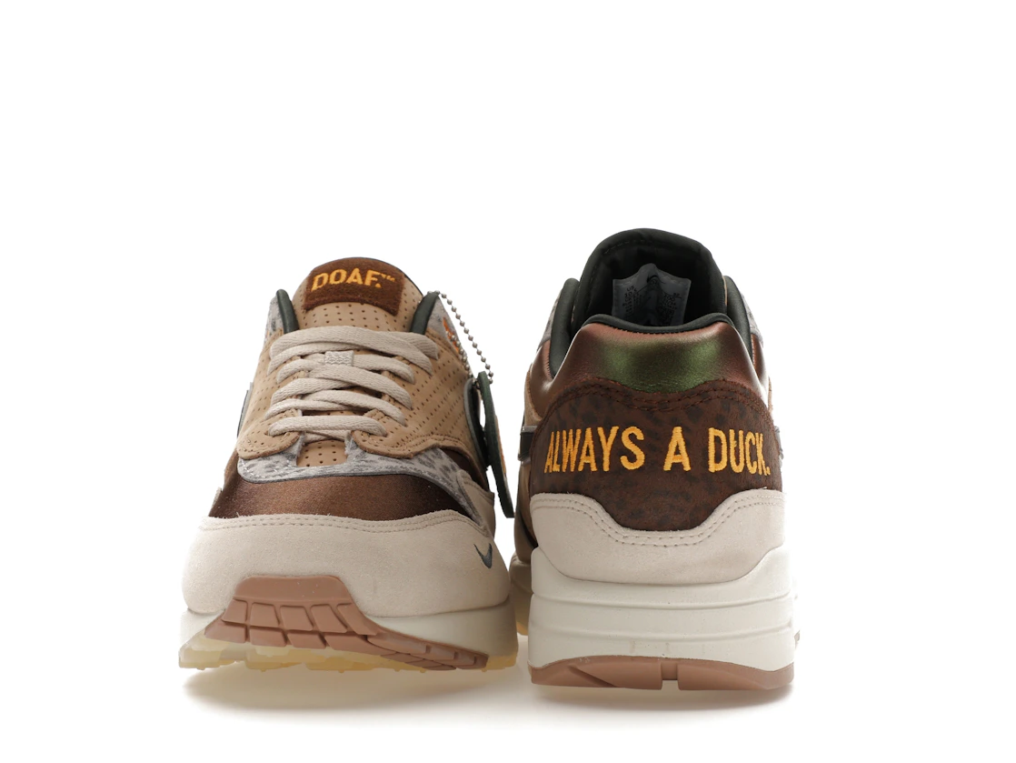 Vue 28 de Nike Air Max 1 '87 Premium University of Oregon PE (2024)