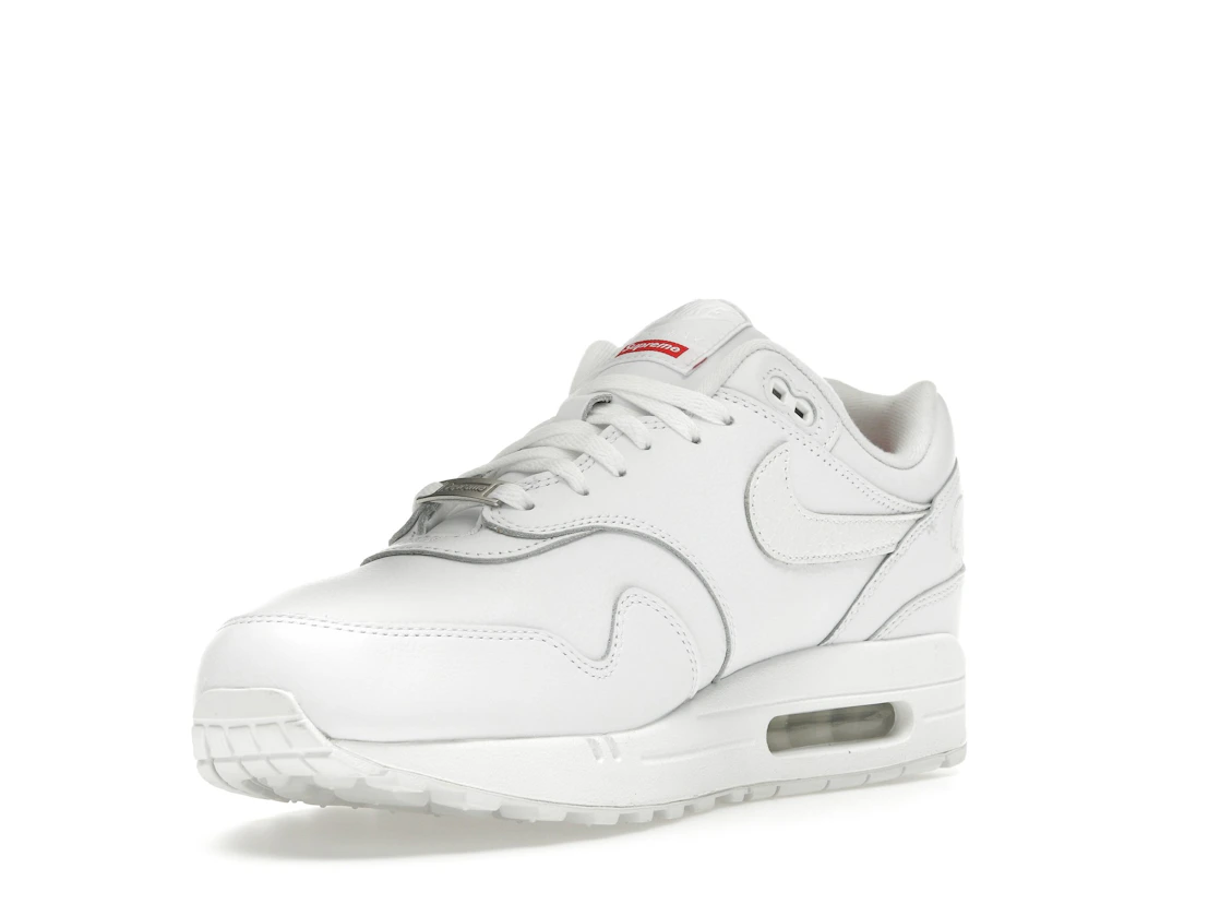 Vue 14 de Nike Air Max 1 '87 SP Supreme Triple White