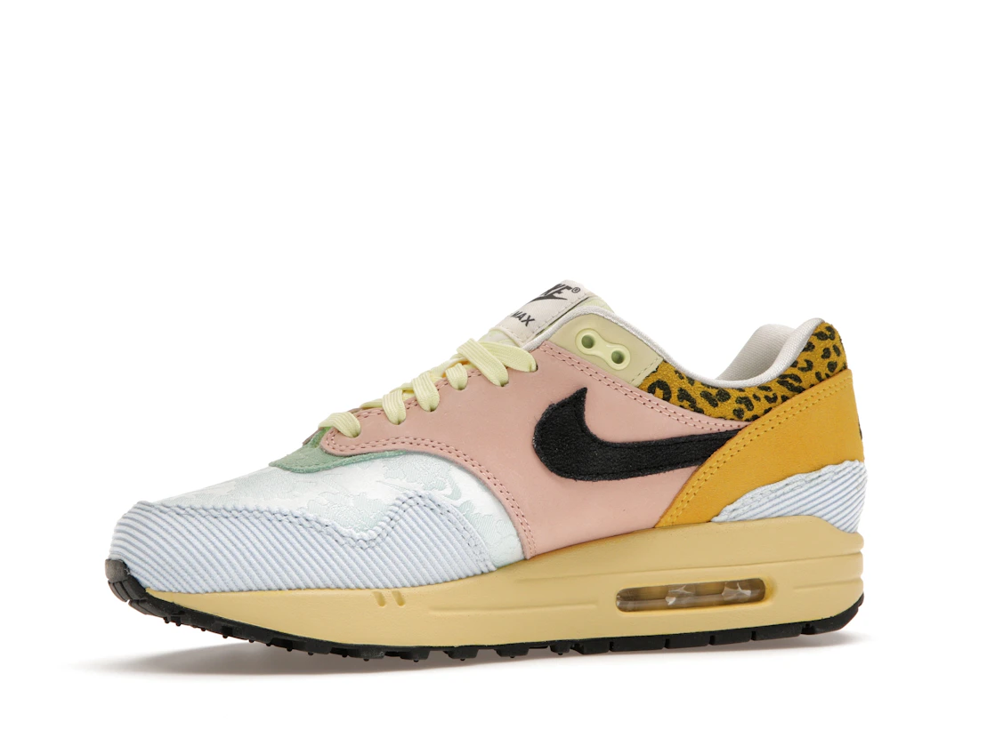 Vue 17 de Nike Air Max 1 '87 Great Indoors Corduroy 