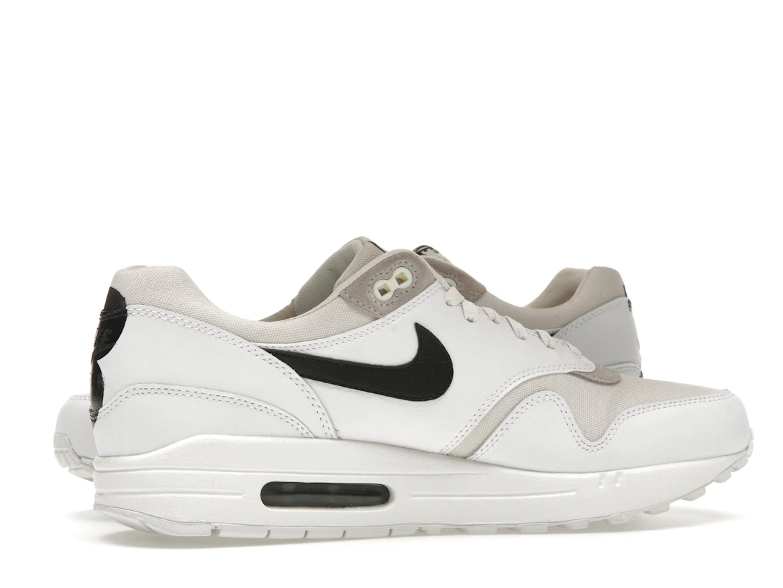 Vue 17 de Nike Air Max 1 '87 Light Iron Ore