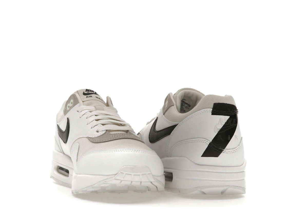 Vue 26 de Nike Air Max 1 '87 Light Iron Ore