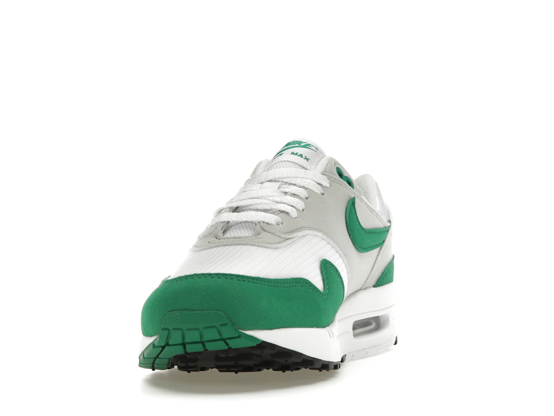 Vue 12 de Nike Air Max 1 '87 Malachite 