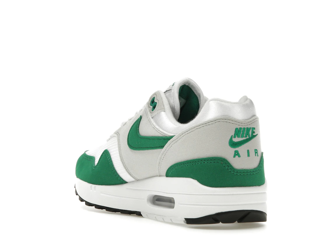 Vue 25 de Nike Air Max 1 '87 Malachite 