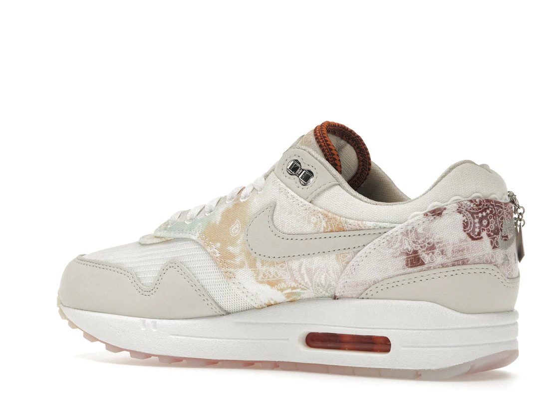 Vue 22 de Nike Air Max 1 '87 Metal Charms Phantom Mint Foam 