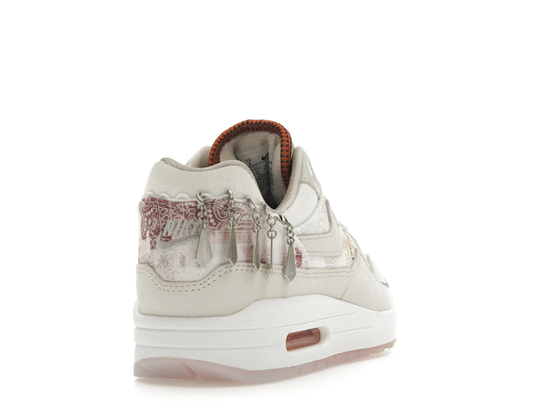 Vue 30 de Nike Air Max 1 '87 Metal Charms Phantom Mint Foam 