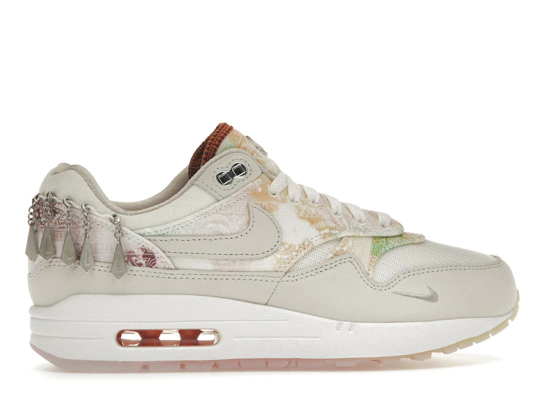 Vue 36 de Nike Air Max 1 '87 Metal Charms Phantom Mint Foam 