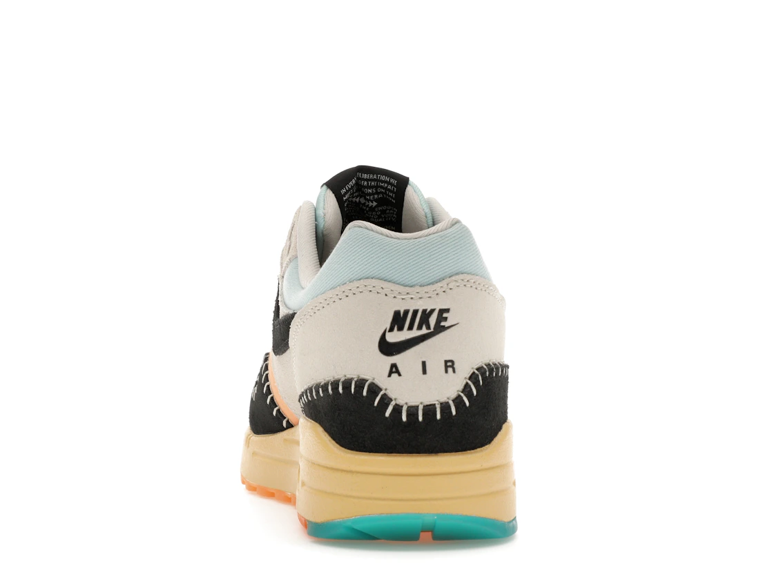 Vue 27 de Nike Air Max 1 '87 N7 (2024)