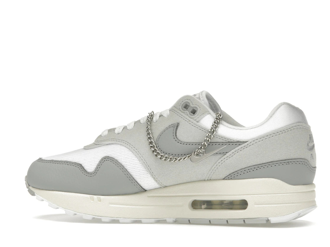 Vue 21 de Nike Air Max 1 '87 Pure Platinum 