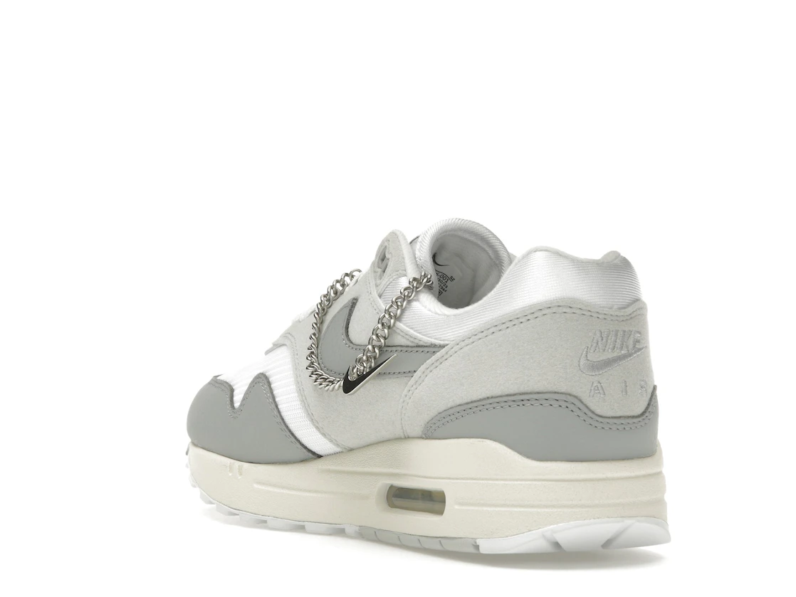 Vue 25 de Nike Air Max 1 '87 Pure Platinum 