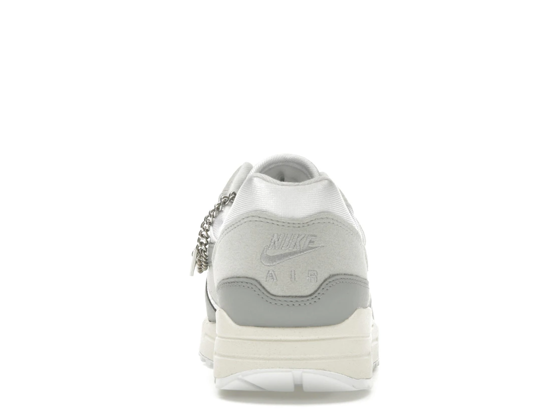 Vue 28 de Nike Air Max 1 '87 Pure Platinum 