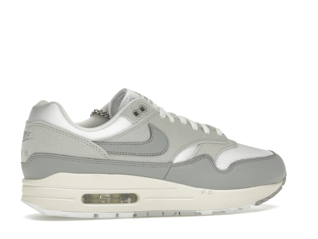 Vue 35 de Nike Air Max 1 '87 Pure Platinum 
