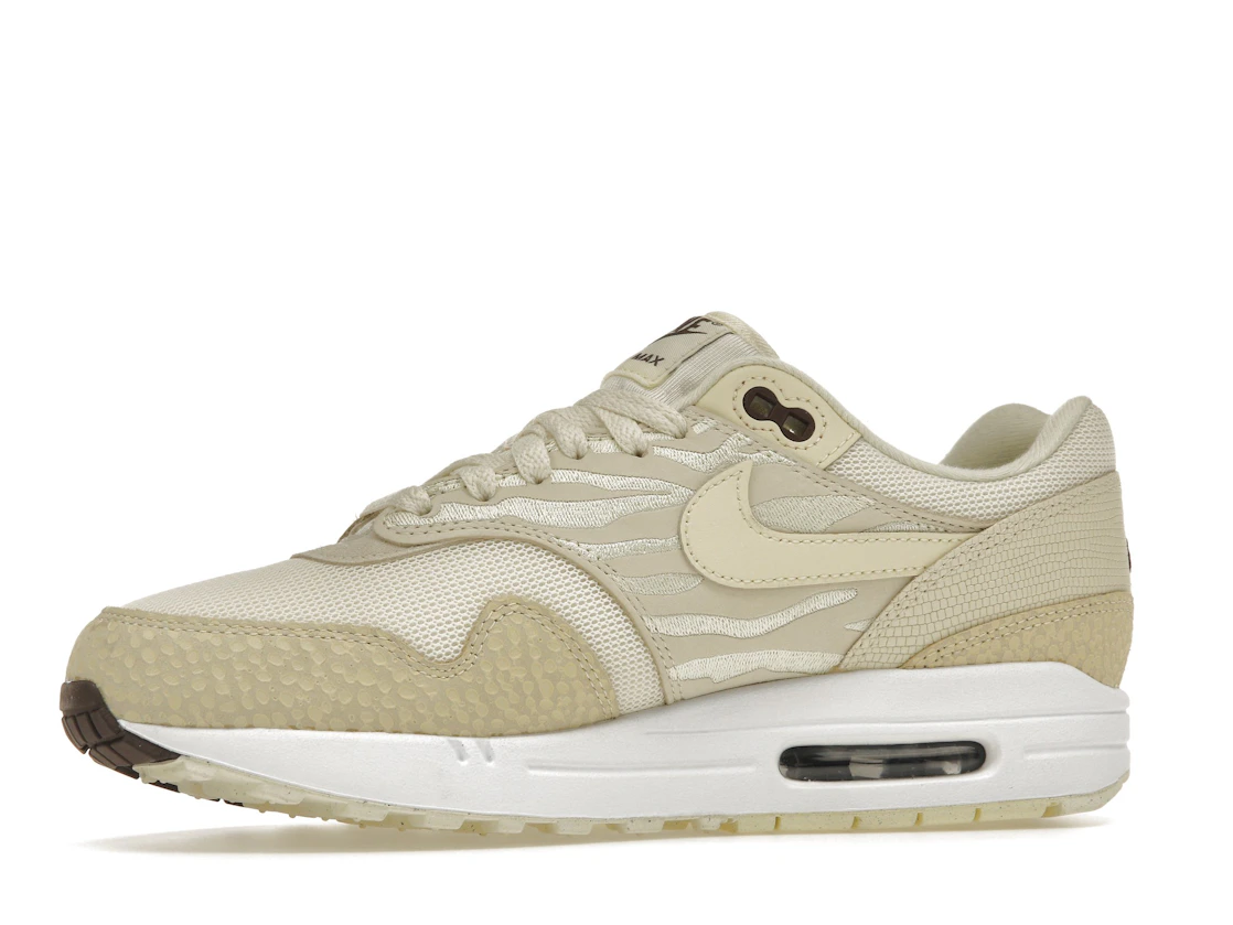Vue 17 de Nike Air Max 1 '87 Safari Coconut Milk 