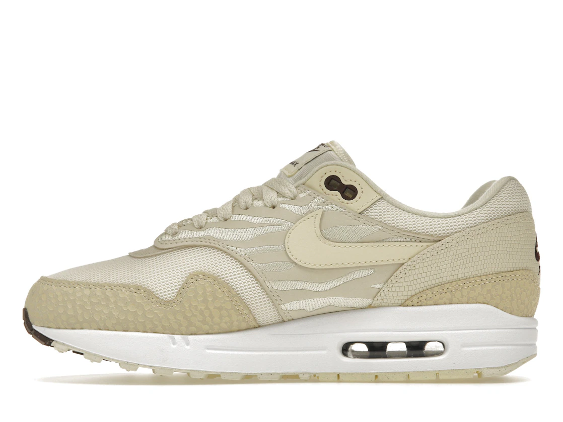Vue 19 de Nike Air Max 1 '87 Safari Coconut Milk 