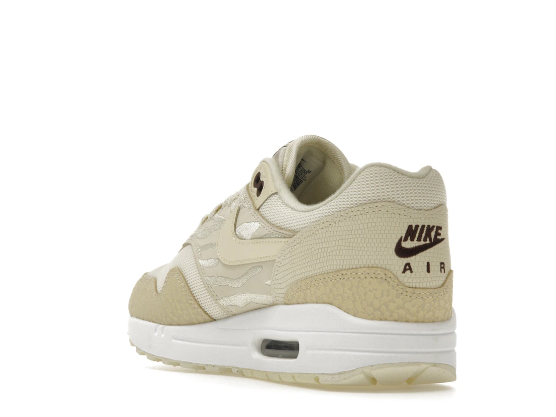Vue 25 de Nike Air Max 1 '87 Safari Coconut Milk 