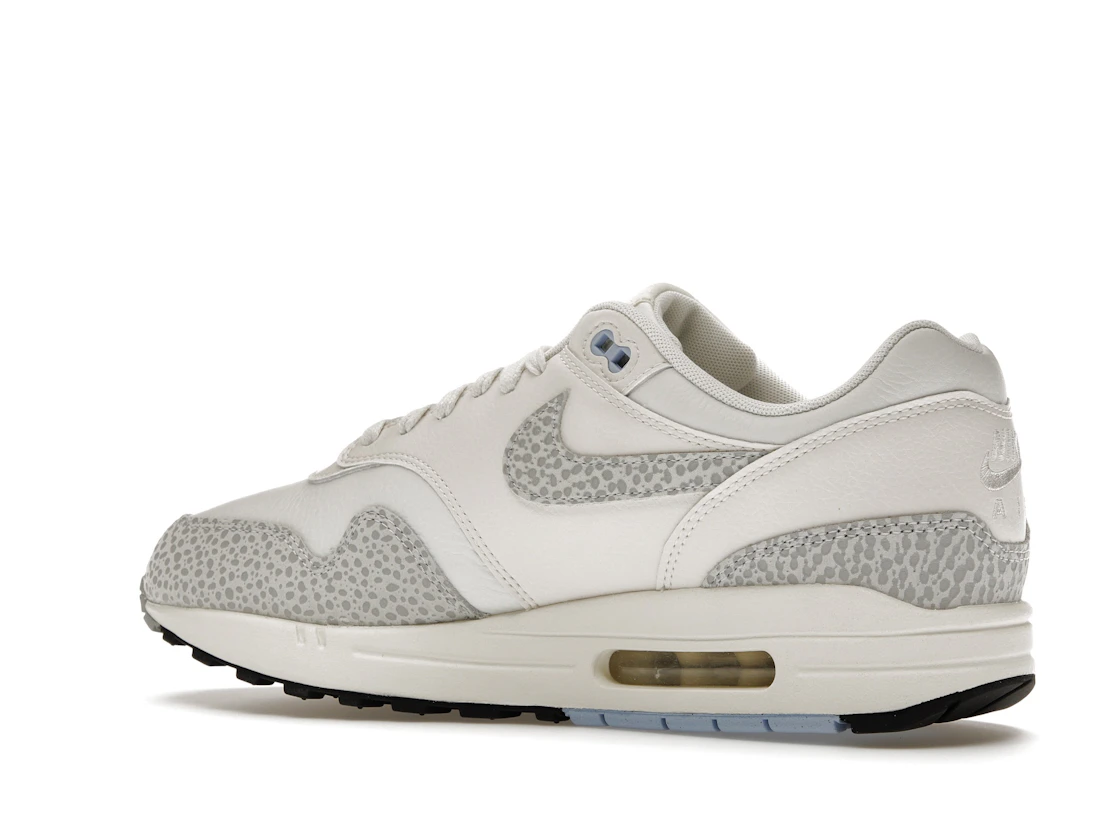 Vue 22 de Nike Air Max 1 '87 Safari Summit White Phantom 