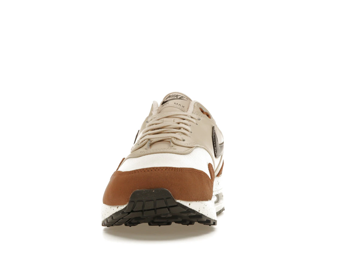 Vue 11 de Nike Air Max 1 '87 Velvet Brown 