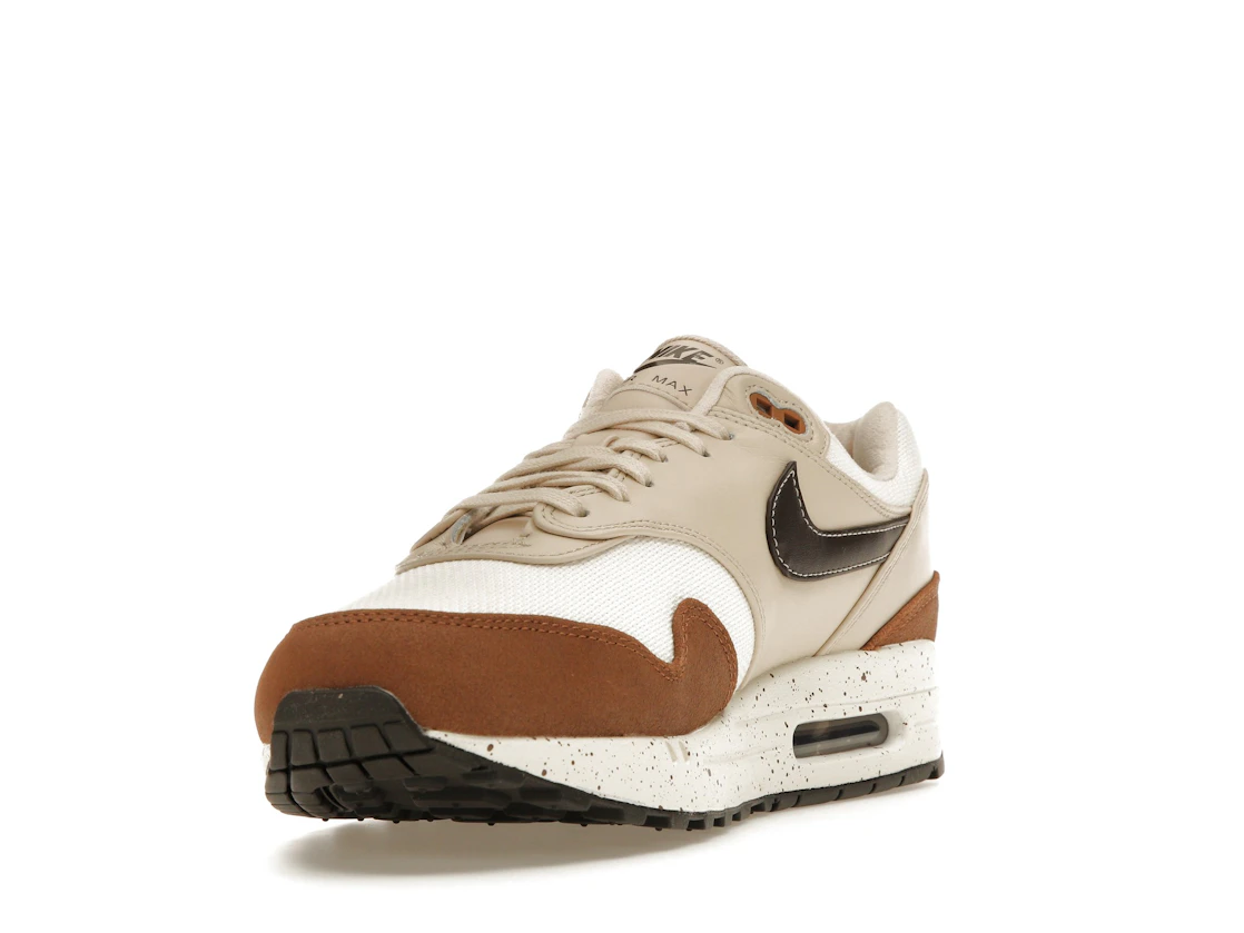 Vue 13 de Nike Air Max 1 '87 Velvet Brown 