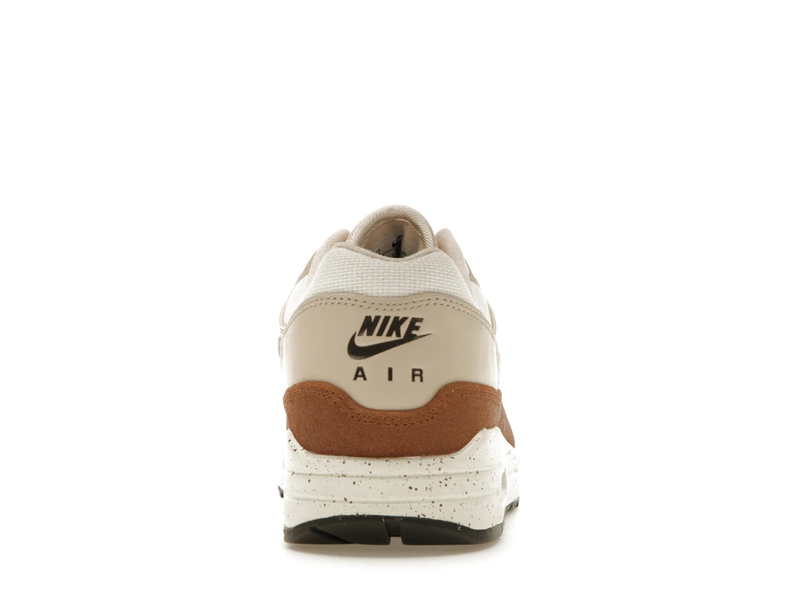 Vue 28 de Nike Air Max 1 '87 Velvet Brown 