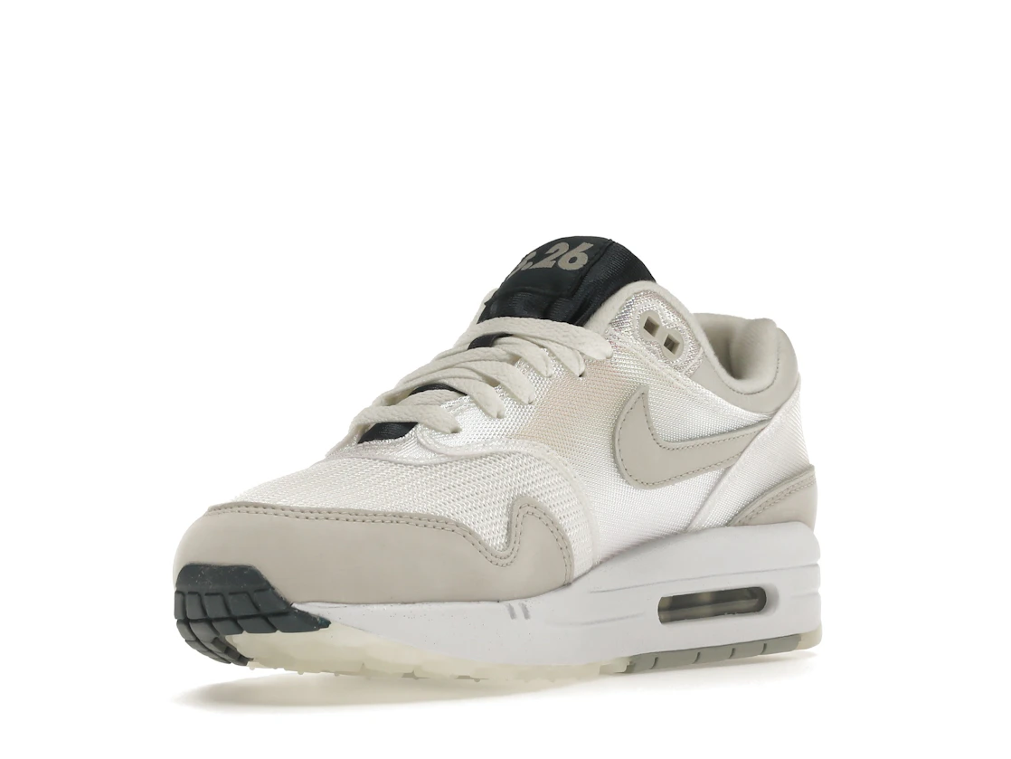 Vue 14 de Nike Air Max 1 AMD La Ville Lumière 