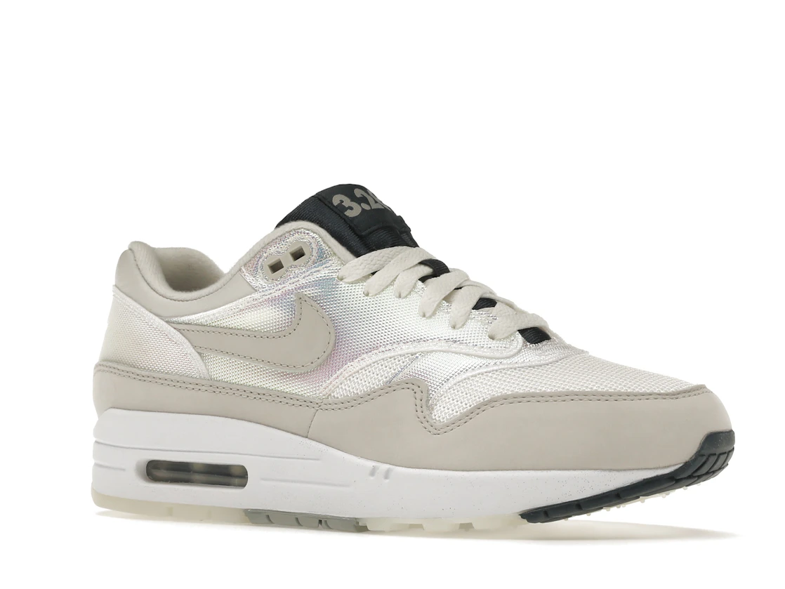 Vue 4 de Nike Air Max 1 AMD La Ville Lumière 