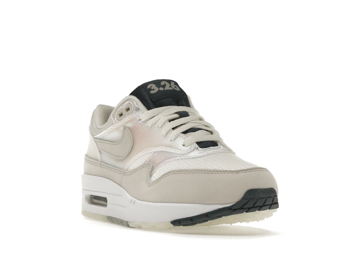 Vue 7 de Nike Air Max 1 AMD La Ville Lumière 