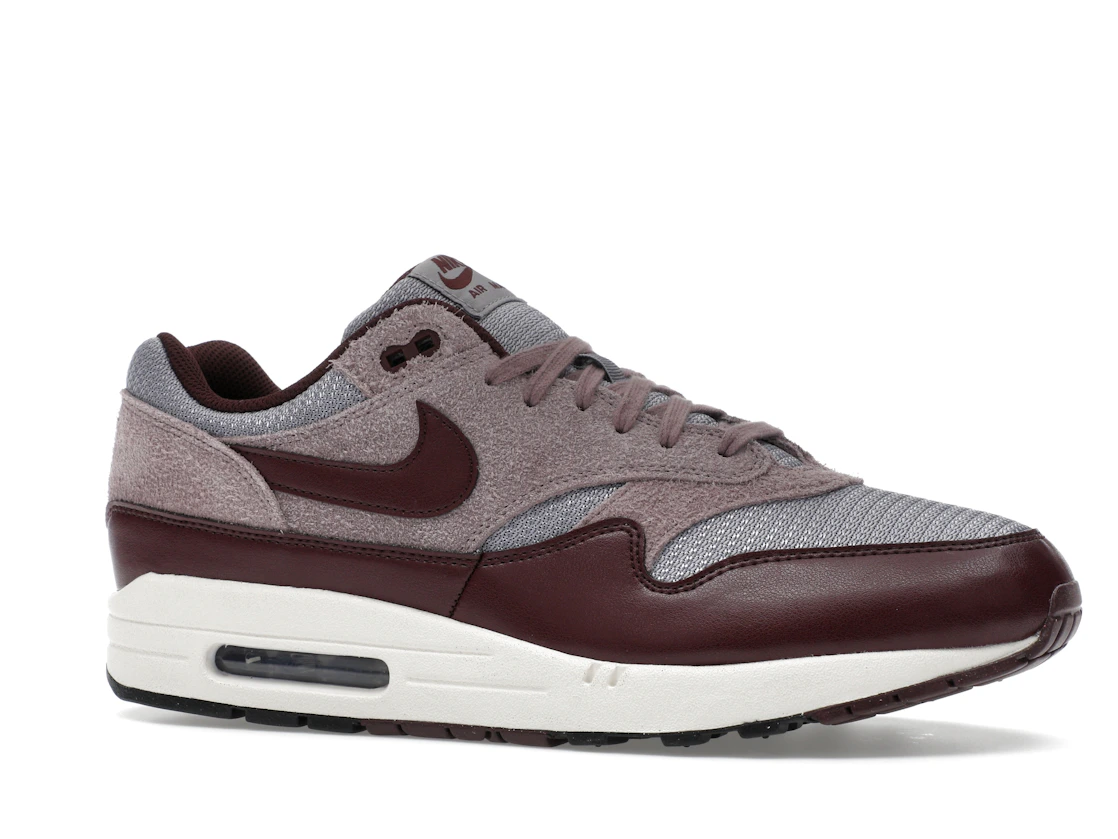 Vue 3 de Nike Air Max 1 Essential PRM Cement Grey Burgundy Crush