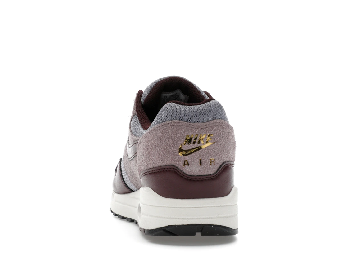 Vue 27 de Nike Air Max 1 Essential PRM Cement Grey Burgundy Crush